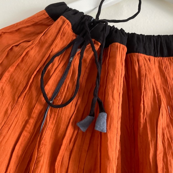 Reversible Skirt 💖 - Picture 4 of 5